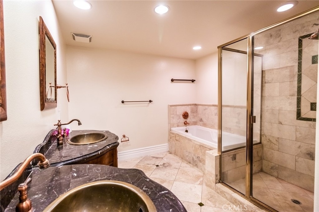 10862 Bloomfield - Photo 29