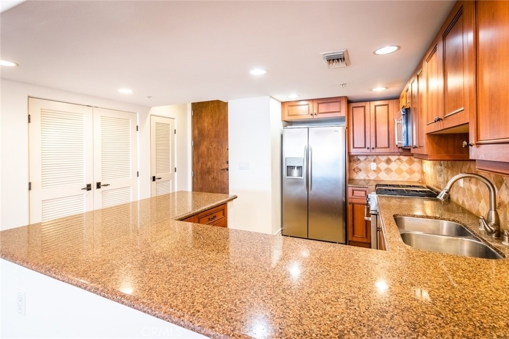 10862 Bloomfield - Photo 14