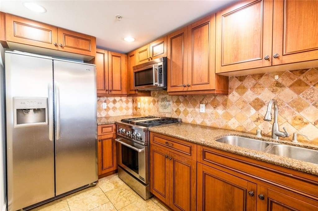 10862 Bloomfield - Photo 15