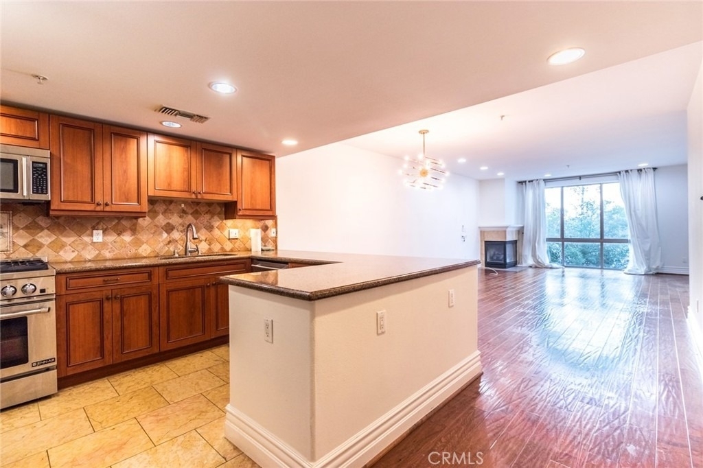 10862 Bloomfield - Photo 13
