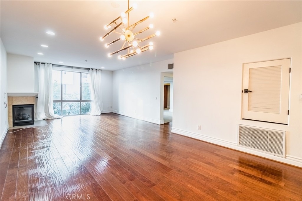 10862 Bloomfield - Photo 11