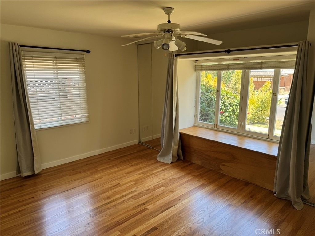4313 Shadyglade Avenue - Photo 10
