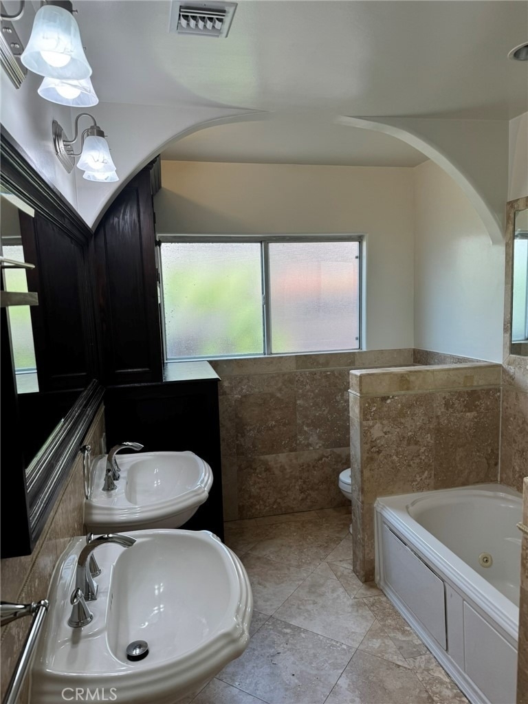 4313 Shadyglade Avenue - Photo 12