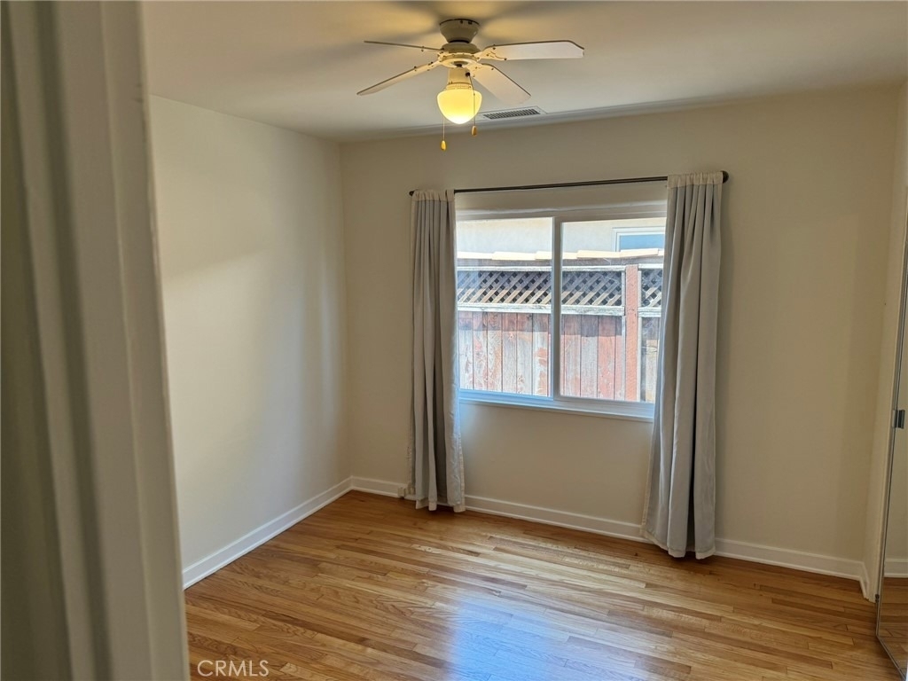 4313 Shadyglade Avenue - Photo 11