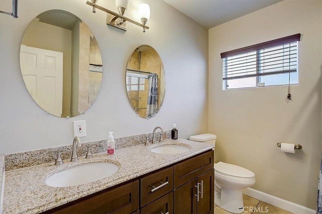 6515 Baird Avenue - Photo 17