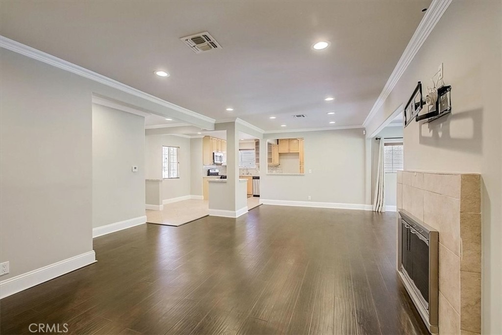 6515 Baird Avenue - Photo 7