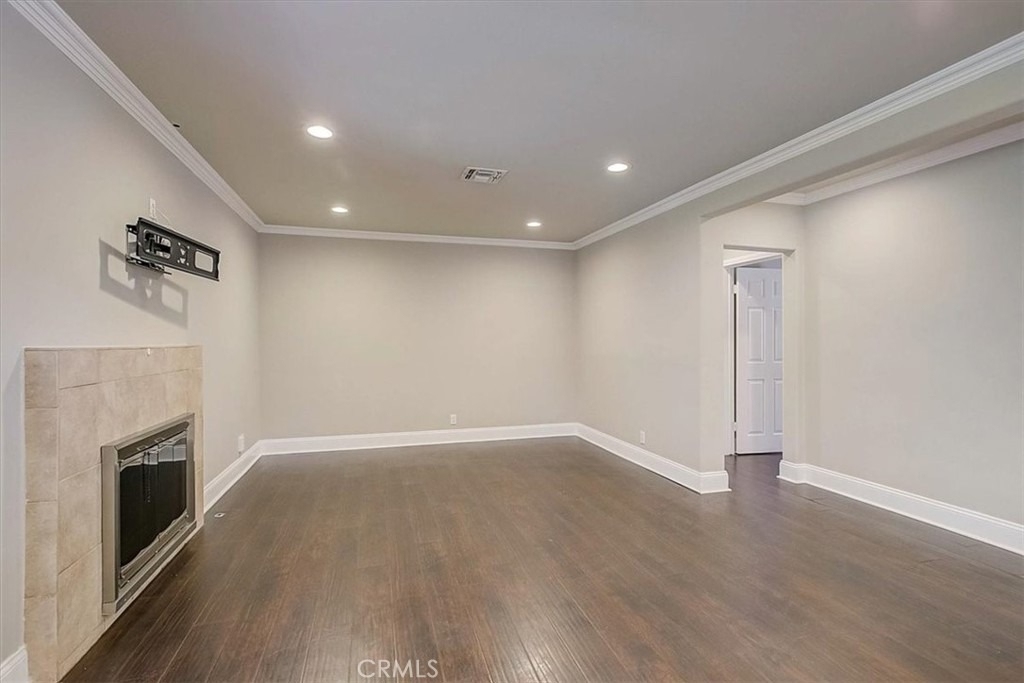 6515 Baird Avenue - Photo 6