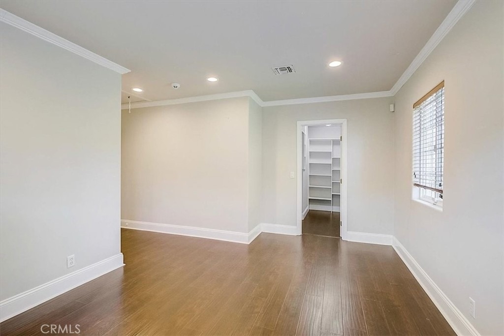 6515 Baird Avenue - Photo 15