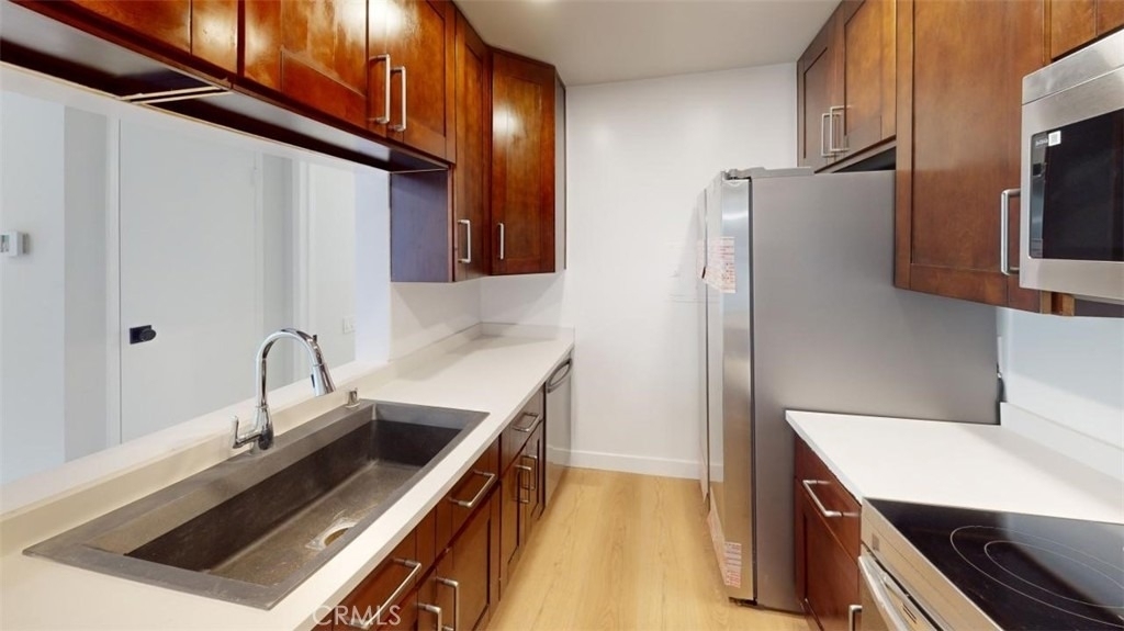 5460 White Oak Avenue - Photo 1