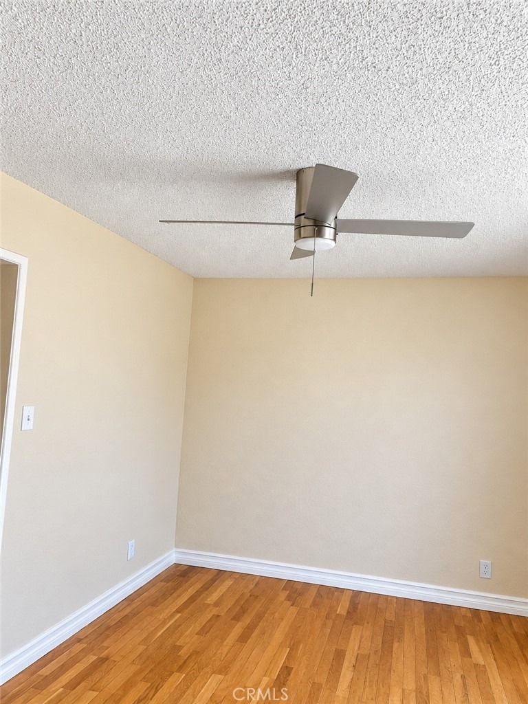 15516 Dartmoor Avenue - Photo 5