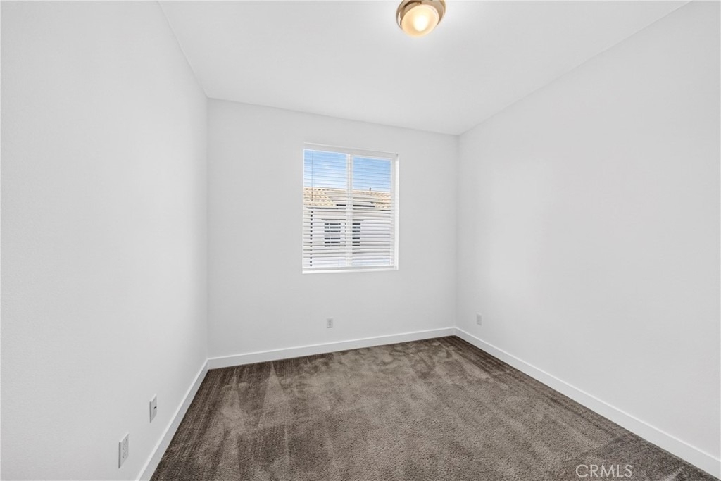 249 N. Magnolia Ave. - Photo 15