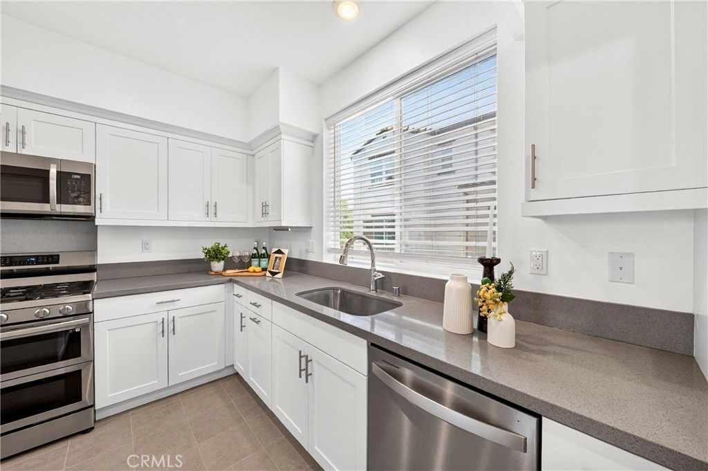 249 N. Magnolia Ave. - Photo 6