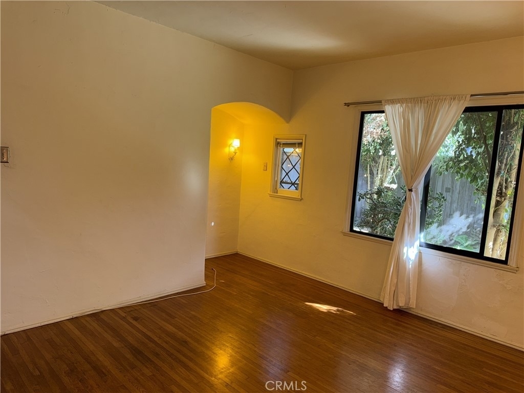 517 Roswell Avenue - Photo 19