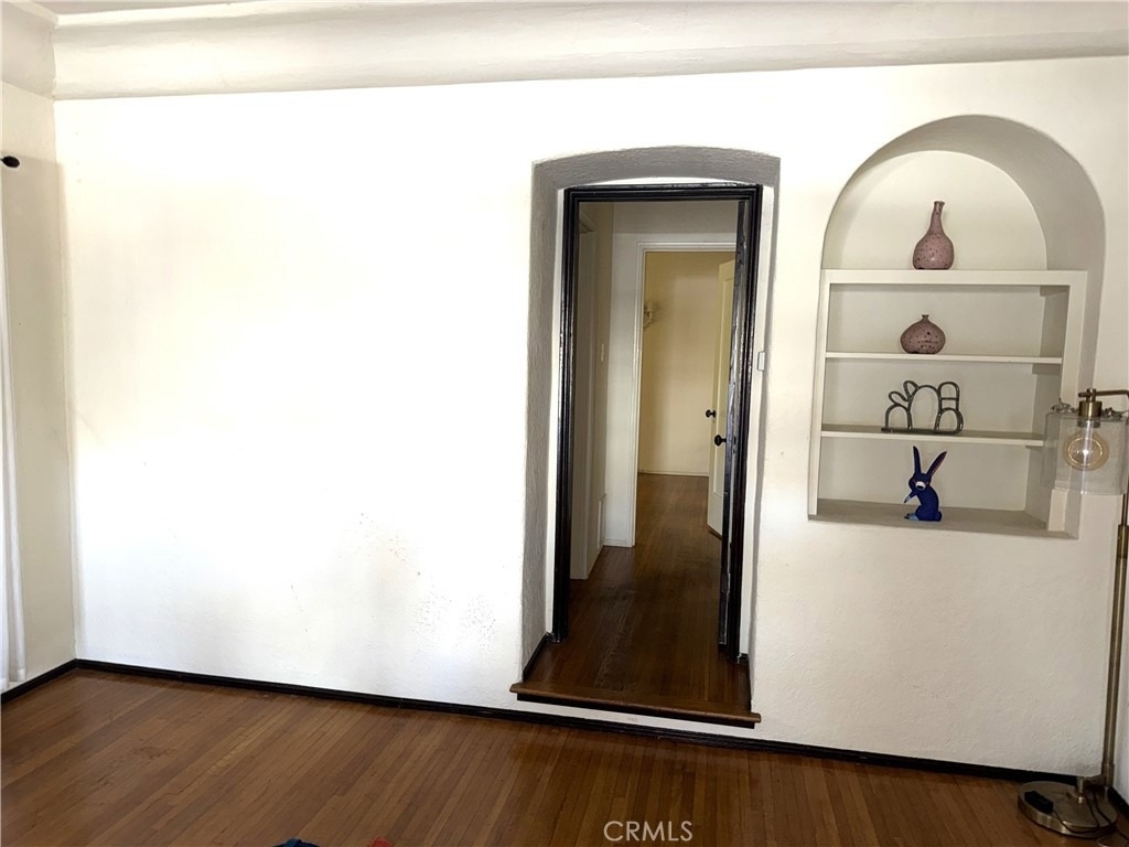 517 Roswell Avenue - Photo 10