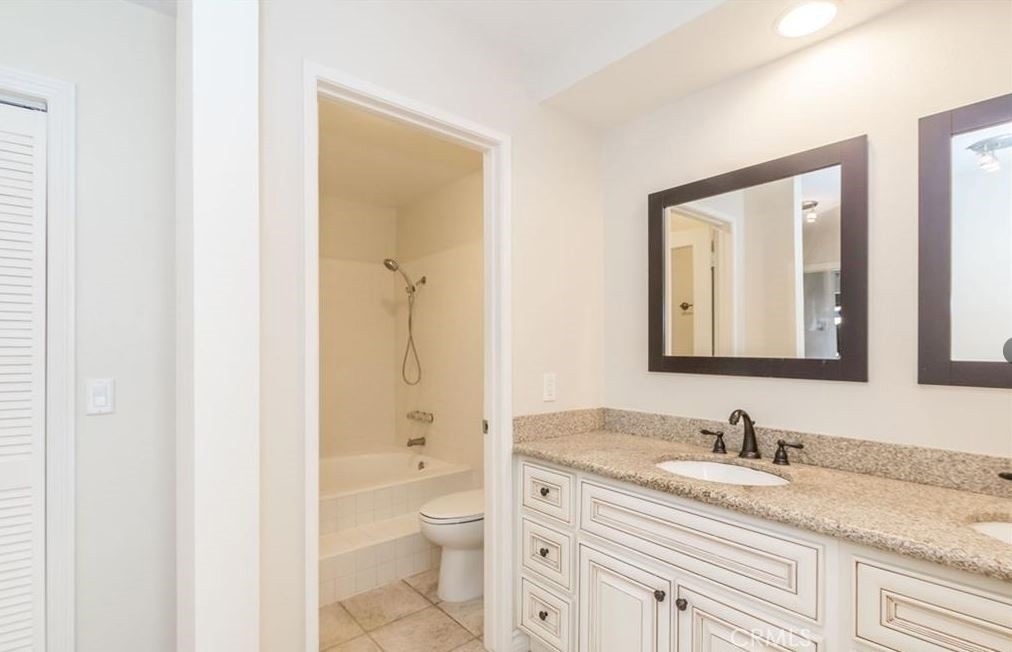 2100 Sunny Ridge Place - Photo 1