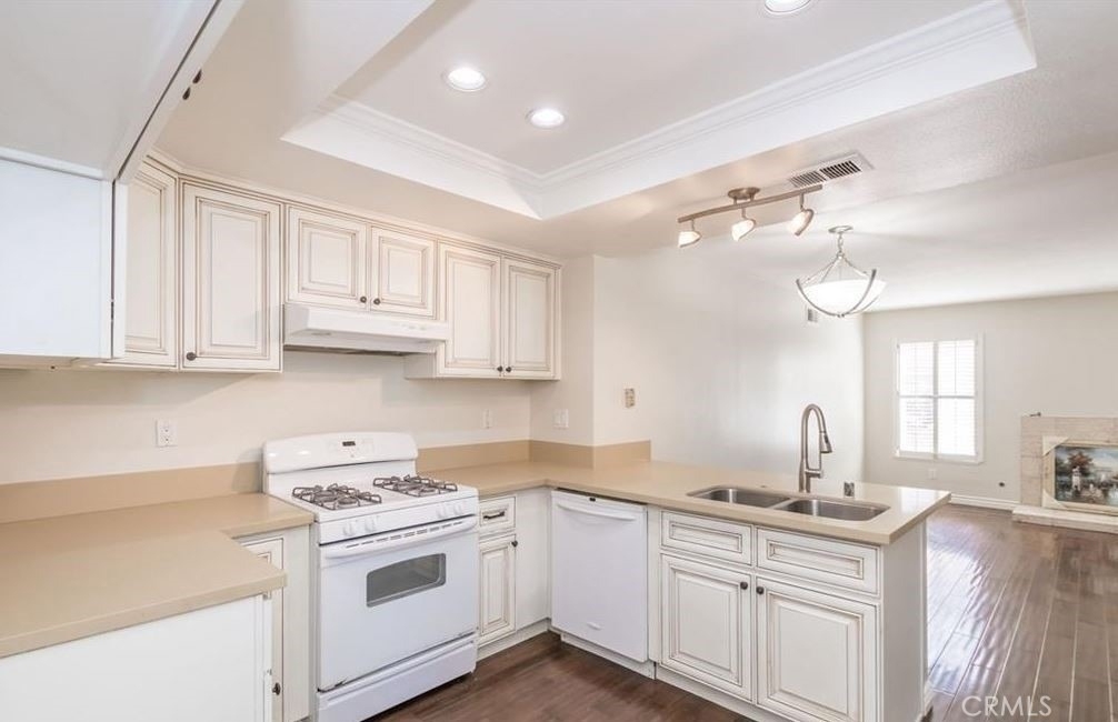 2100 Sunny Ridge Place - Photo 3