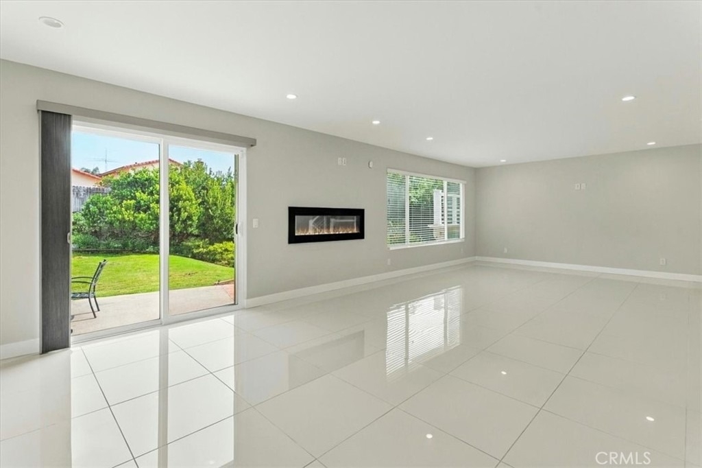 29438 Whitley Collins Dr. - Photo 11