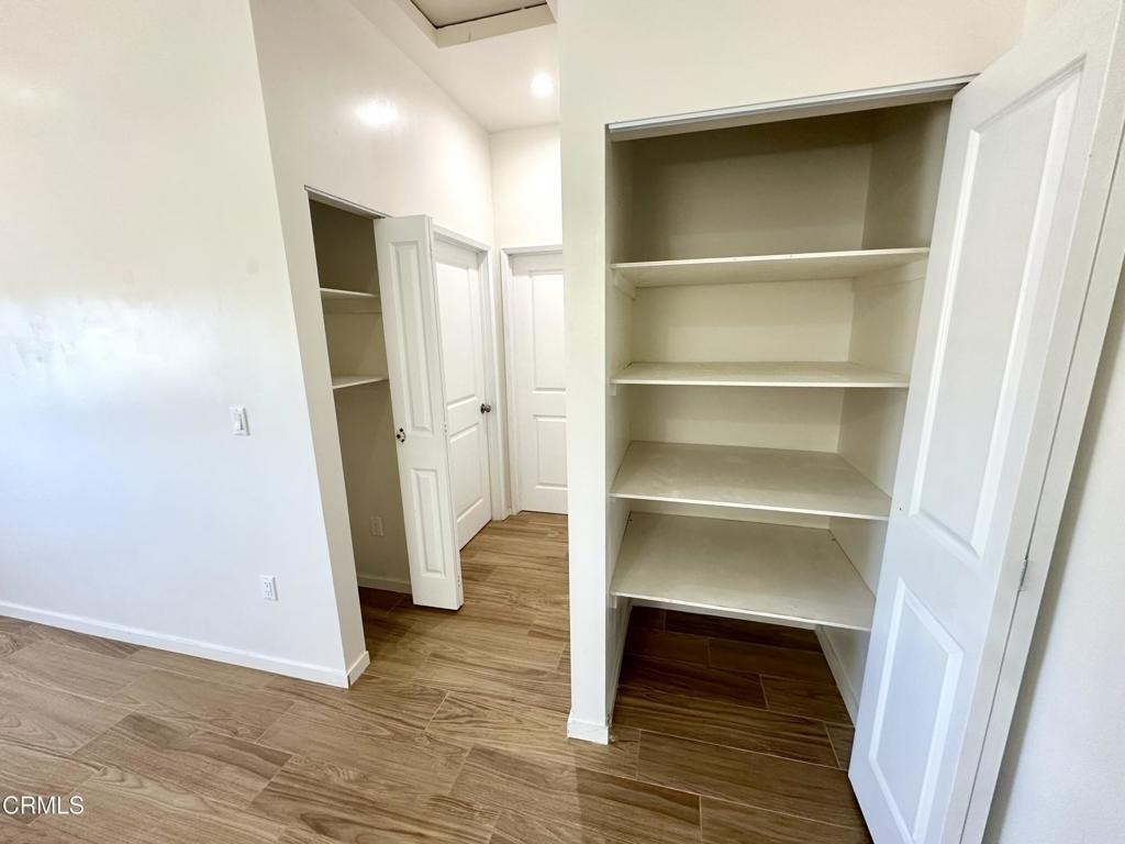 10942 Nassau Avenue - Photo 3