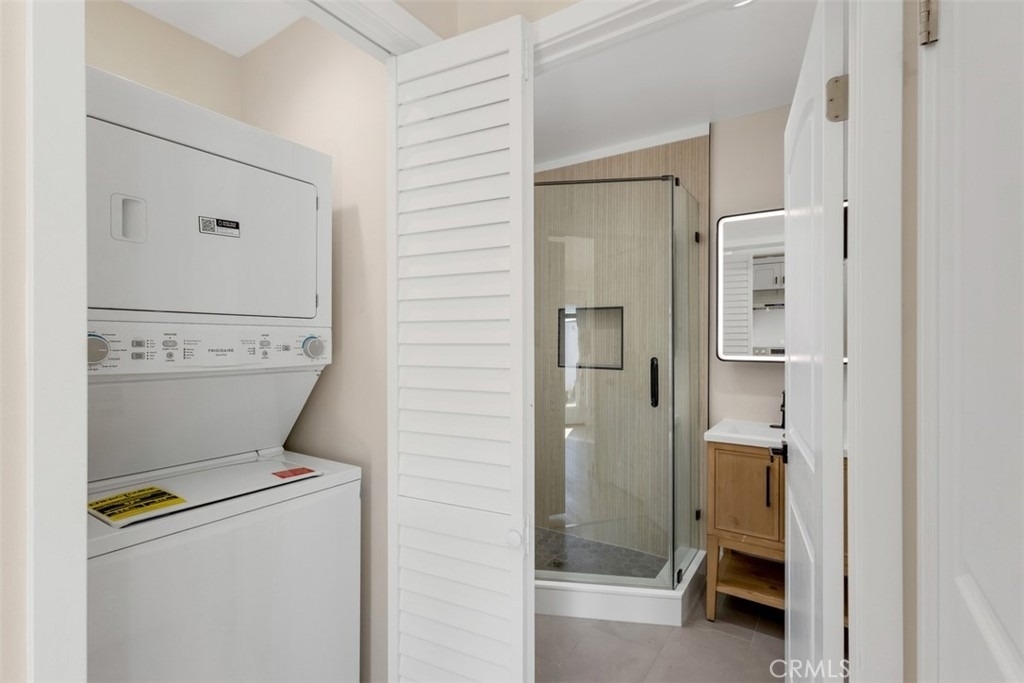 325 N Lee - Photo 9