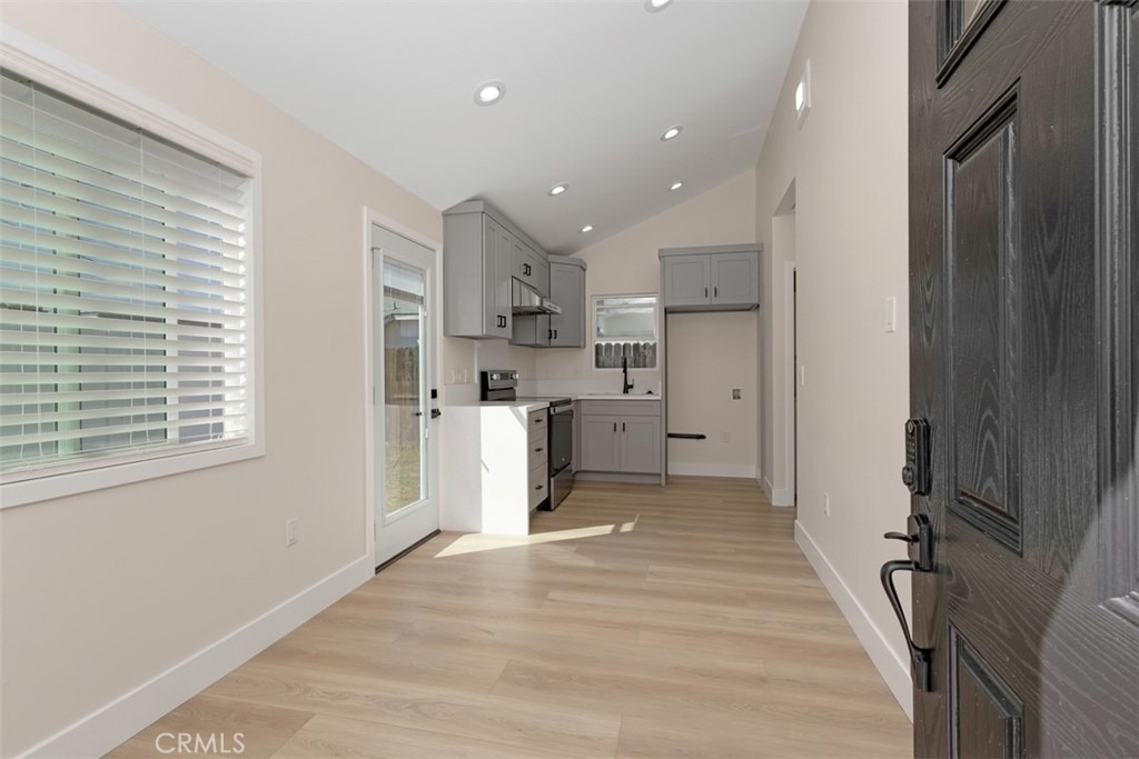325 N Lee - Photo 6