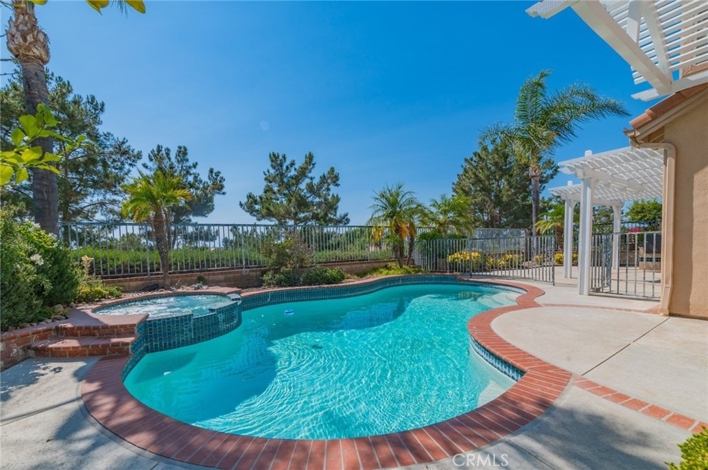 22661 White Oaks - Photo 24