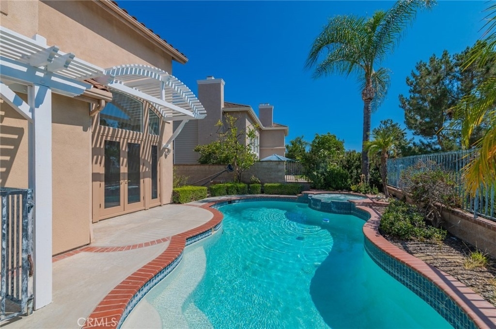 22661 White Oaks - Photo 23