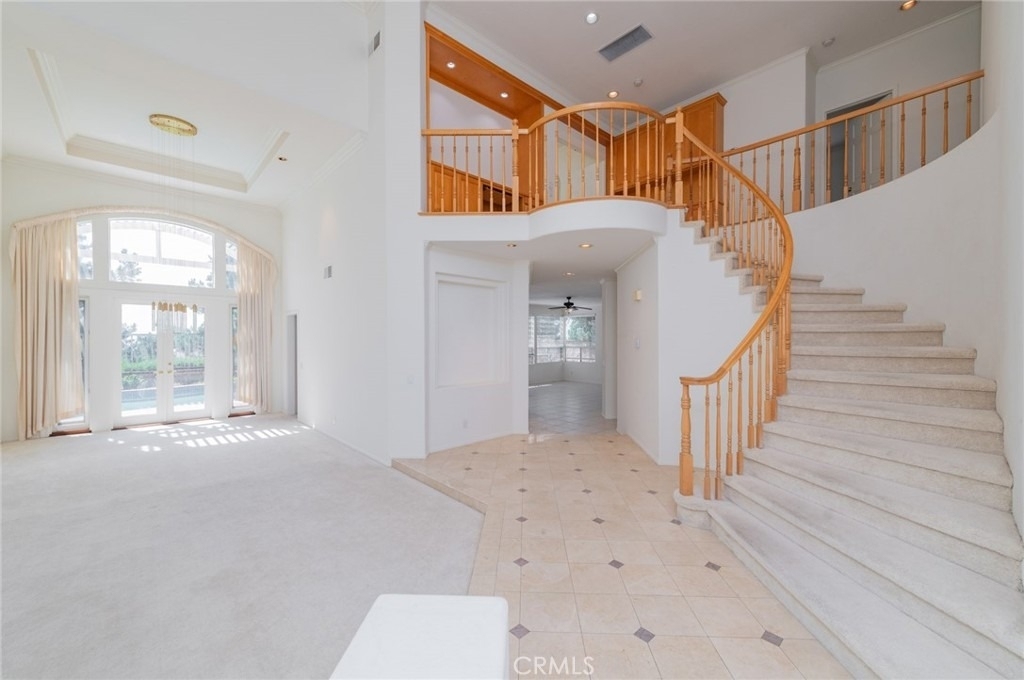 22661 White Oaks - Photo 4