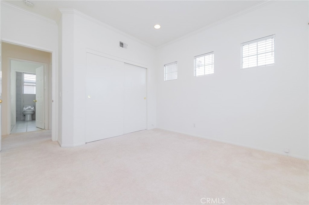 22661 White Oaks - Photo 38