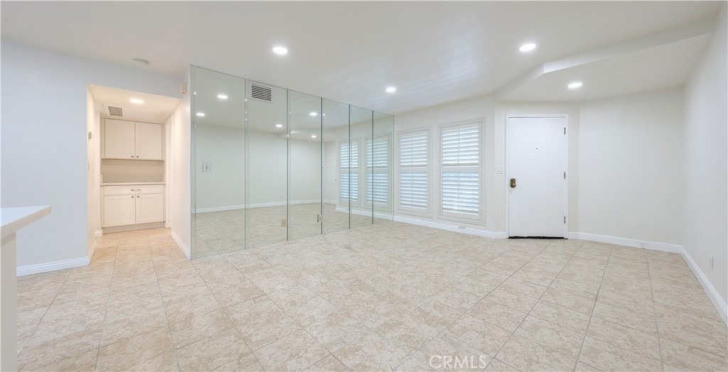24505 Mozer - Photo 3