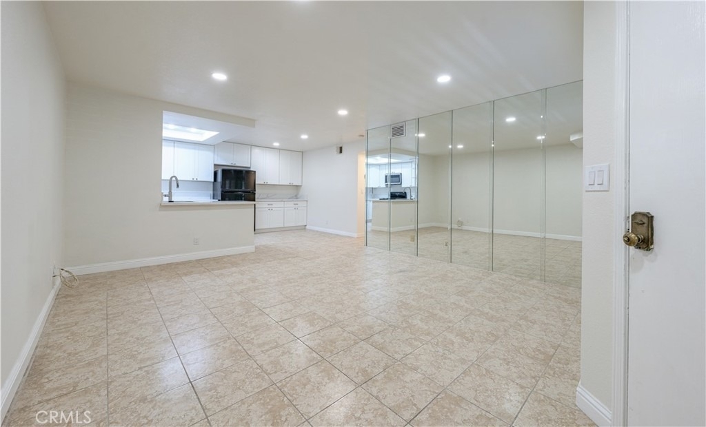 24505 Mozer - Photo 5