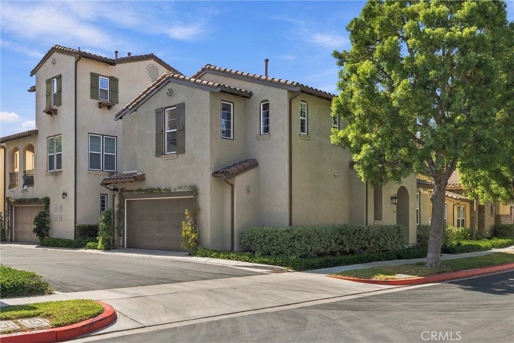 301 Tall Oak - Photo 1