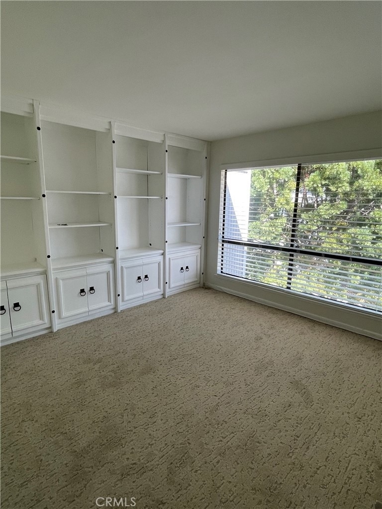 8 Land Fall Court - Photo 12