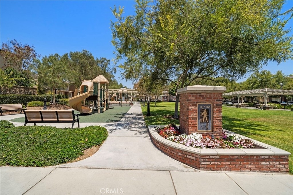221 Landmark - Photo 38