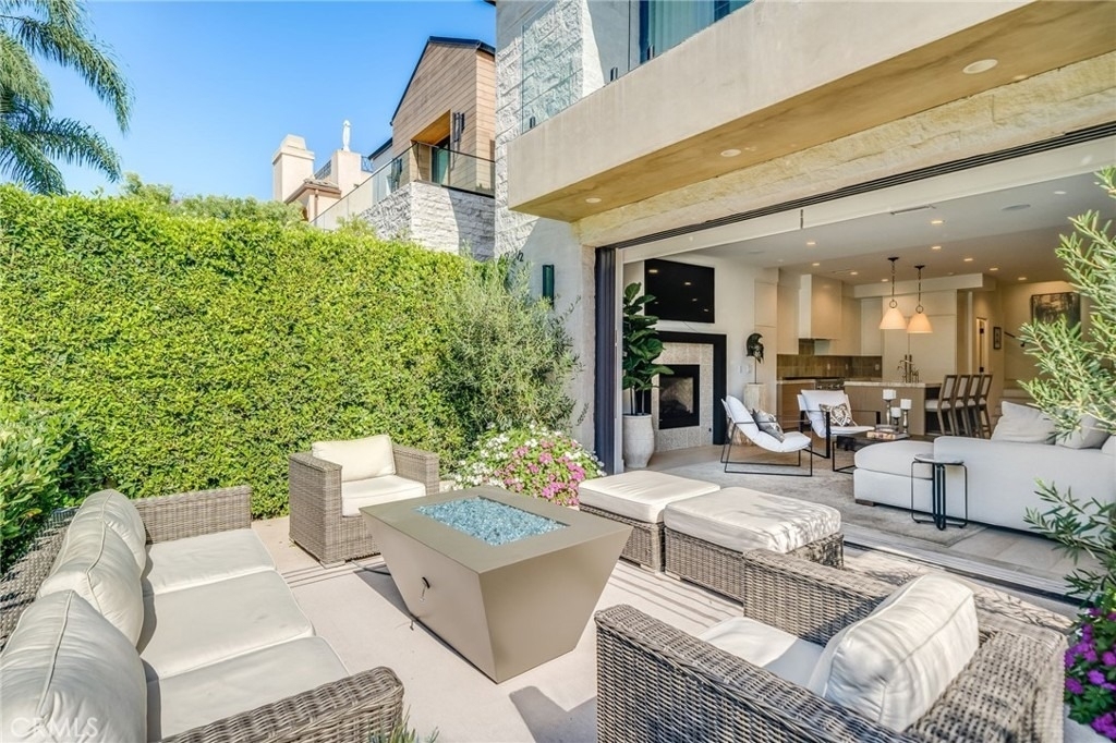 428 Fernleaf Avenue - Photo 2