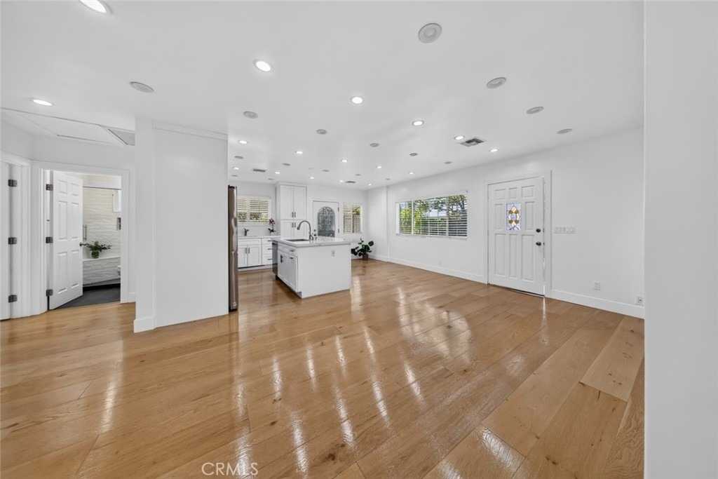 7502 Farmdale Avenue - Photo 19