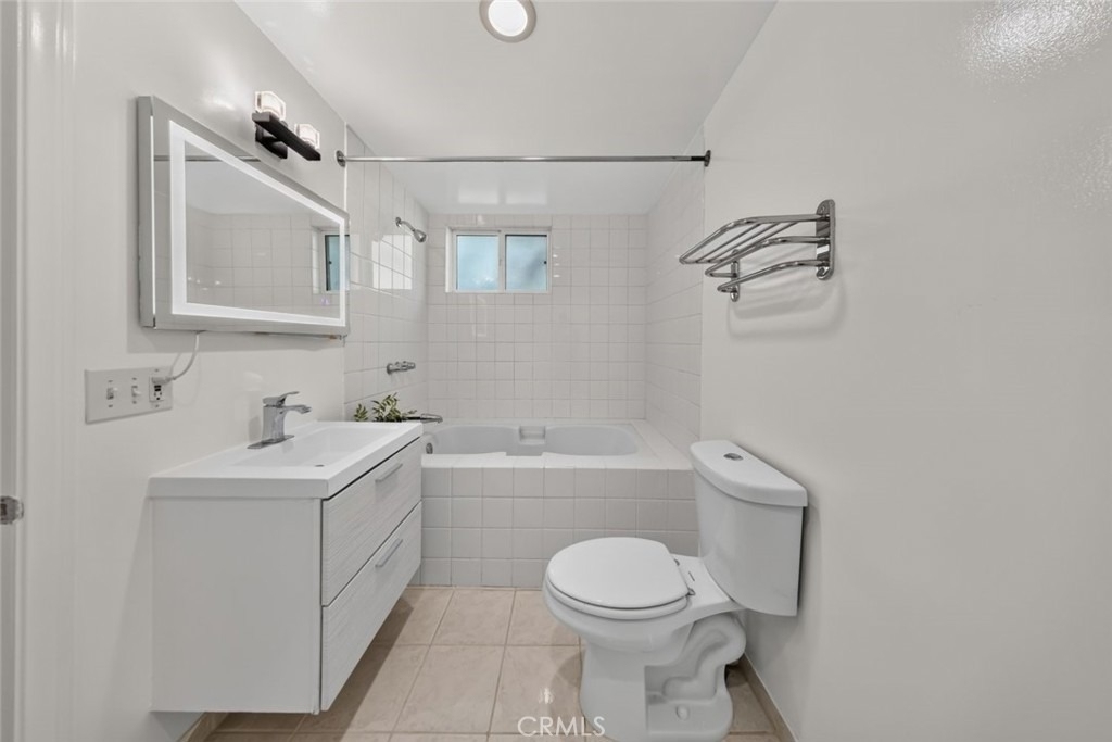 7502 Farmdale Avenue - Photo 17