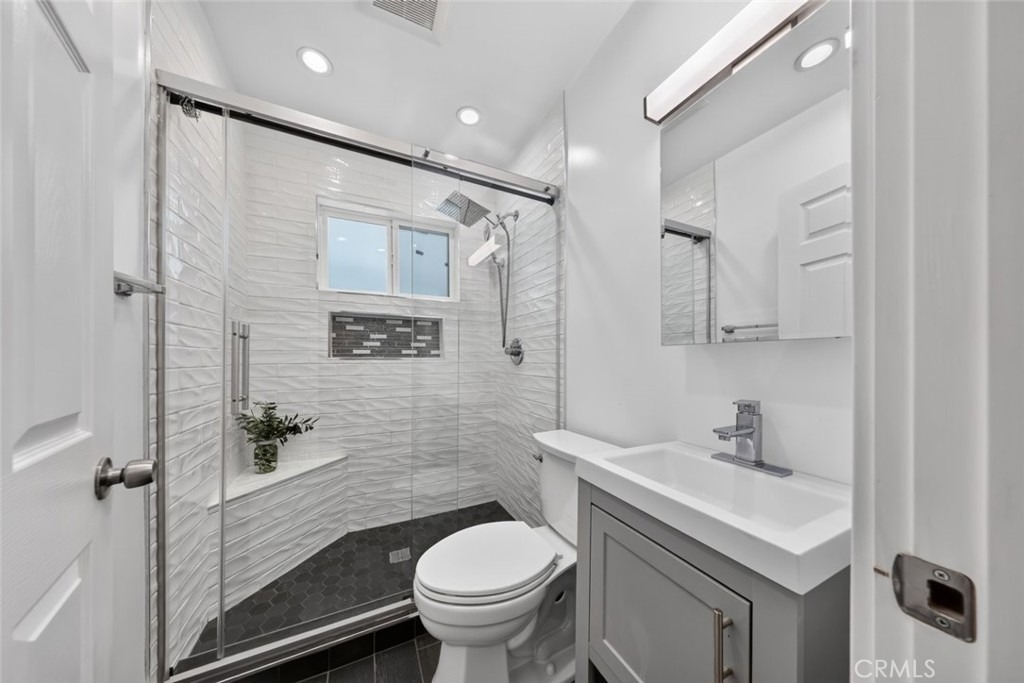 7502 Farmdale Avenue - Photo 21