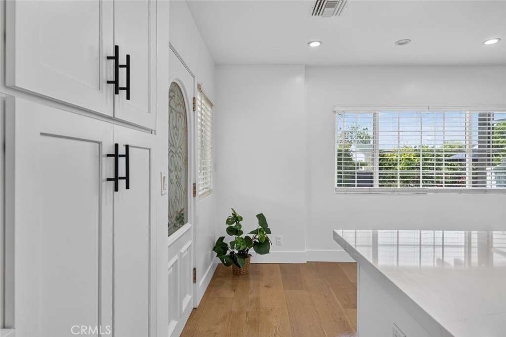 7502 Farmdale Avenue - Photo 11