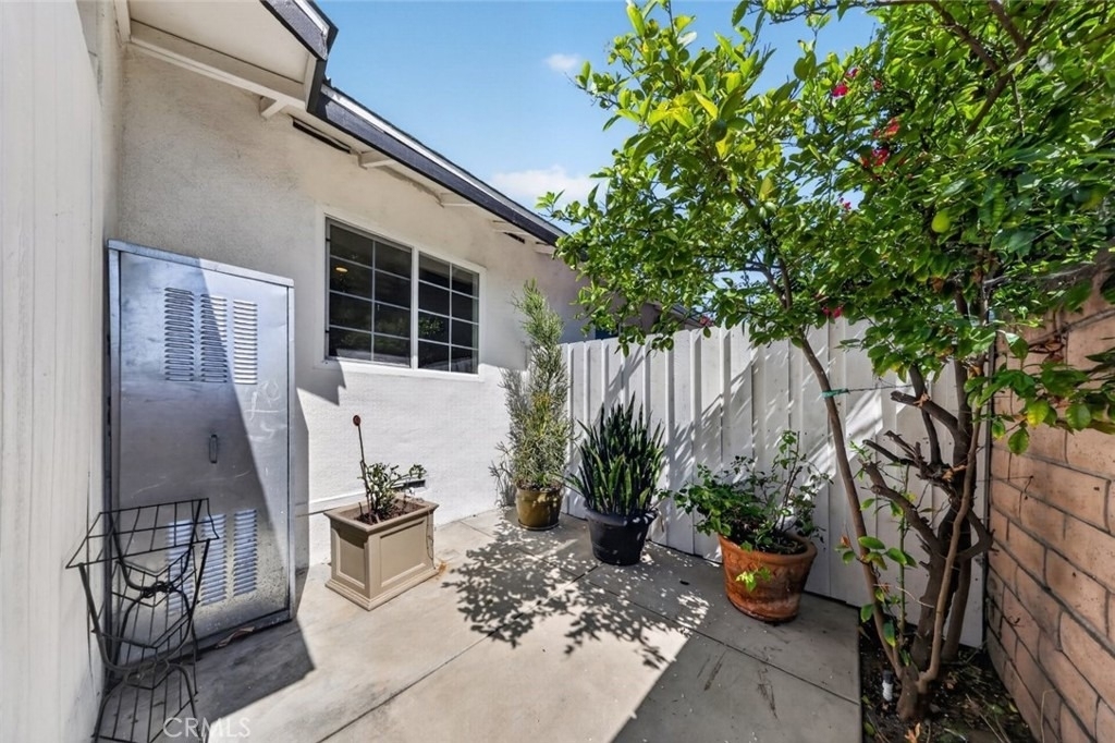 7502 Farmdale Avenue - Photo 27