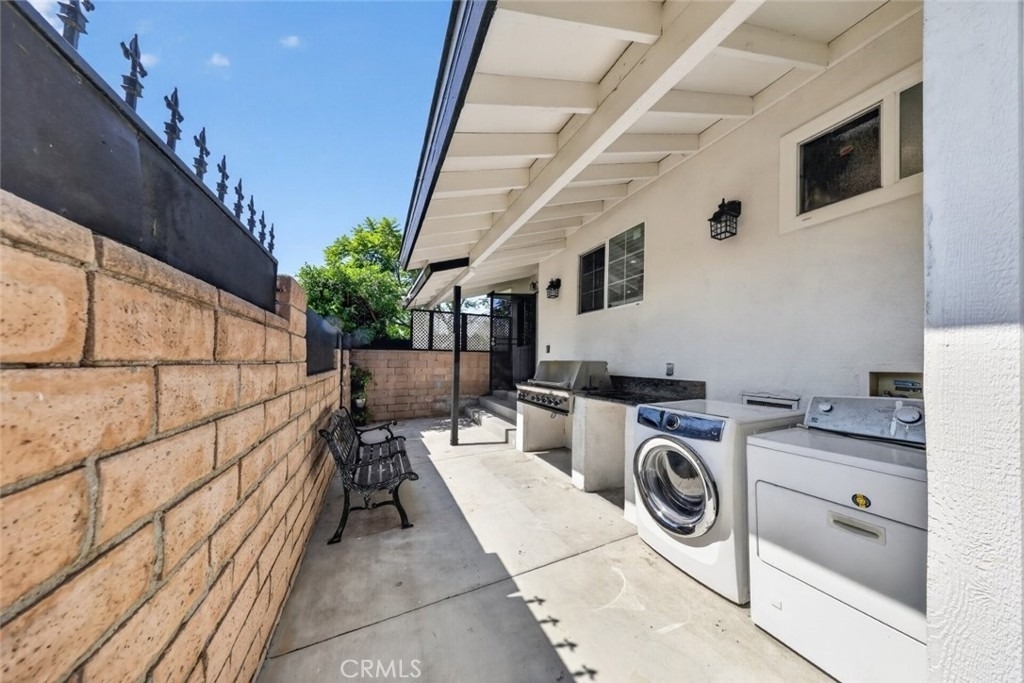 7502 Farmdale Avenue - Photo 28
