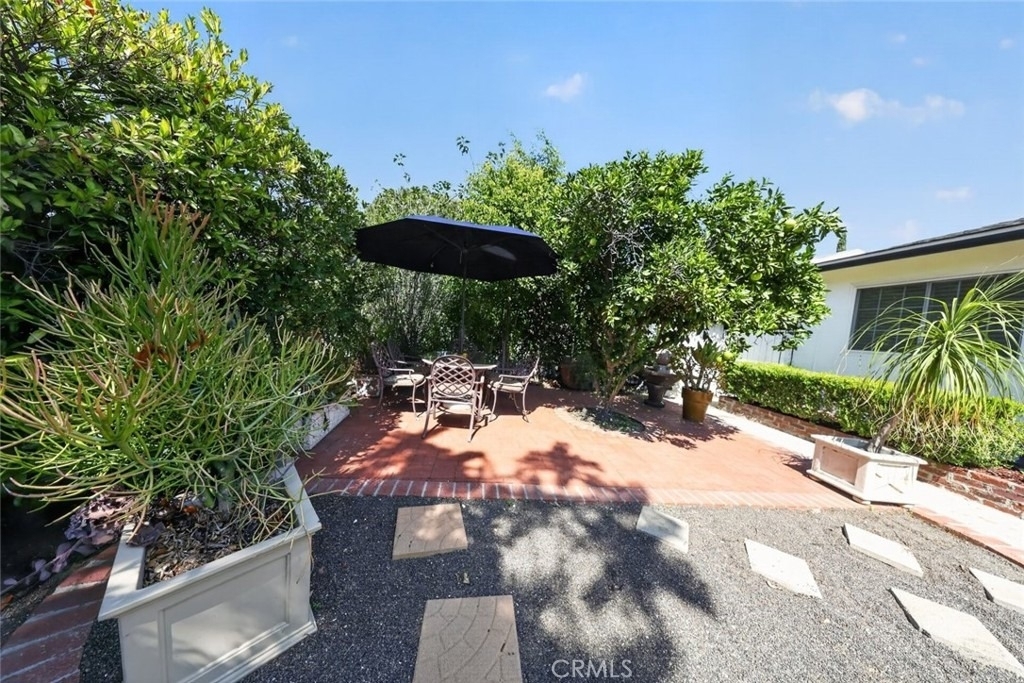 7502 Farmdale Avenue - Photo 1