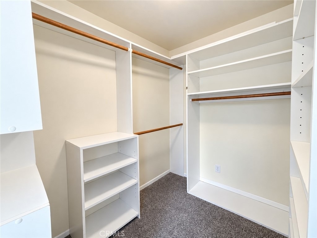 719 E Bennett Avenue - Photo 19