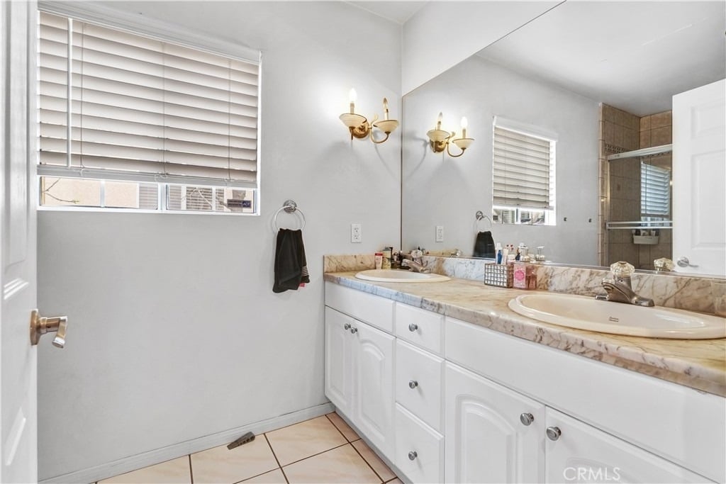 4919 Newcastle Avenue - Photo 18