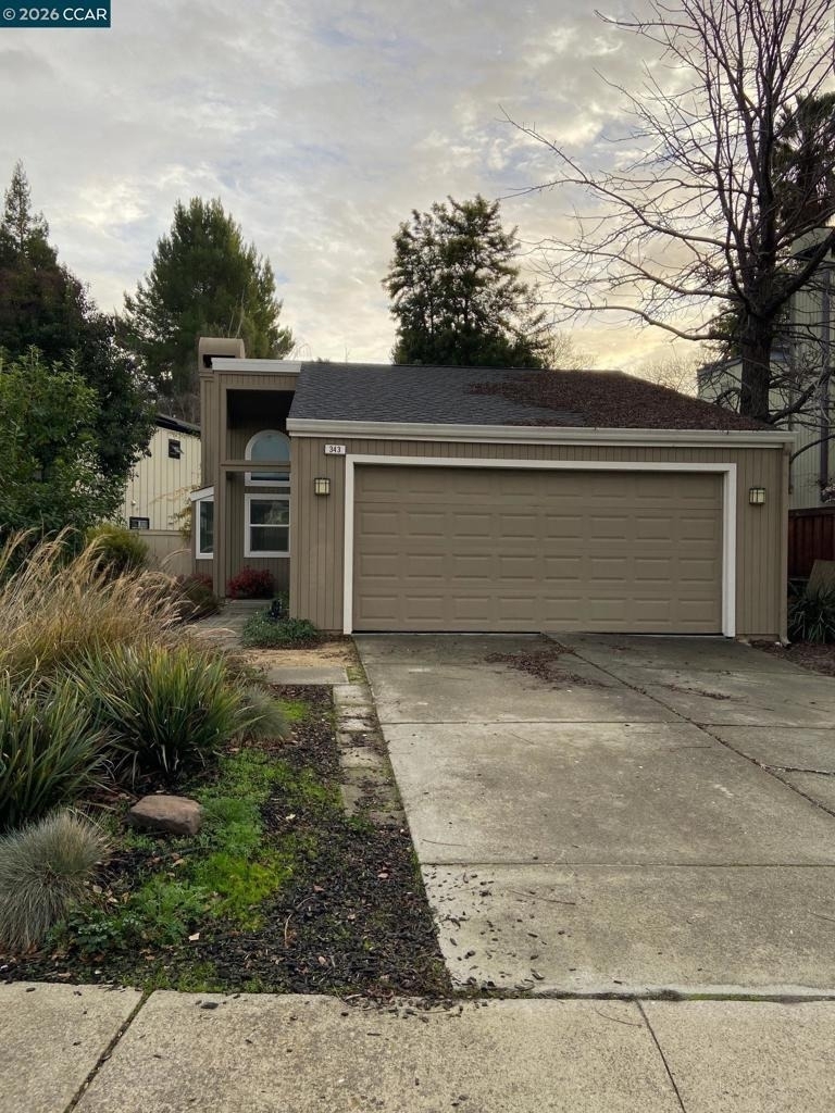343 Flaming Oak Dr - Photo 2
