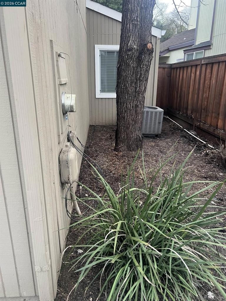 343 Flaming Oak Dr - Photo 3