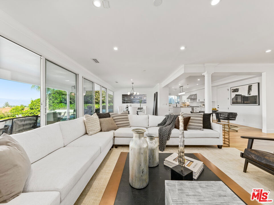 16053 Sabana Lane - Photo 11