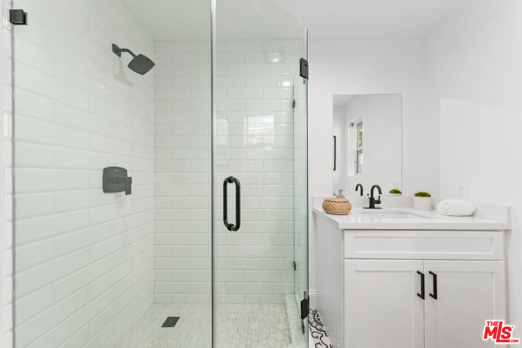 16053 Sabana Lane - Photo 23
