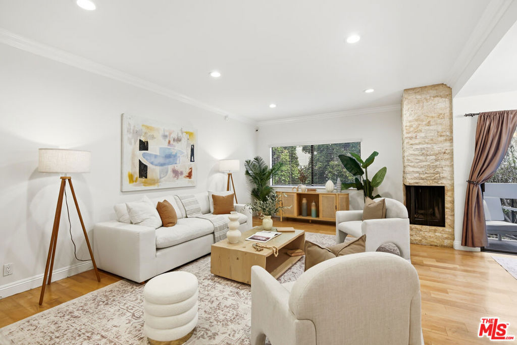 234 S Tower Drive - Photo 2