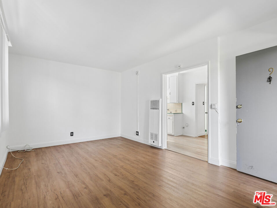 4010 Los Feliz Boulevard - Photo 1
