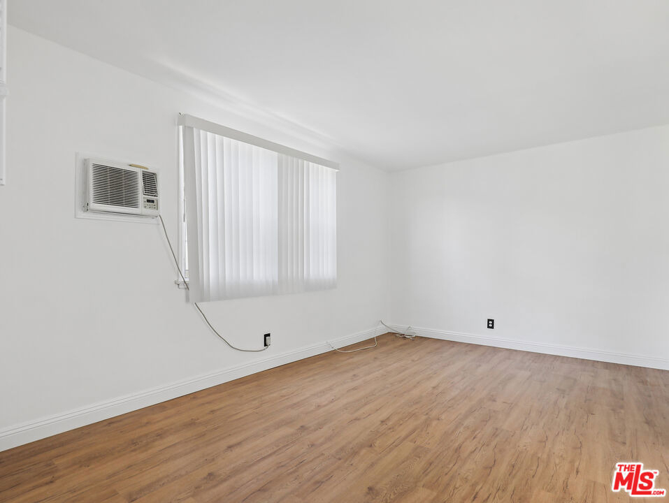 4010 Los Feliz Boulevard - Photo 4